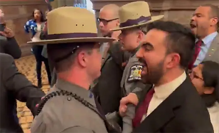 WATCH New York Jihadi mayoral candidate assaults police over deportation of Hamas supporter